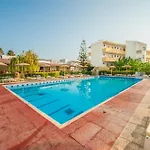 Pyli Bay مارماري