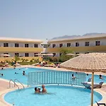 Pyli Bay فندق 3*