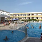 Pyli Bay 3*