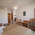 Pyli Bay مارماري