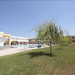 Pyli Bay 3*