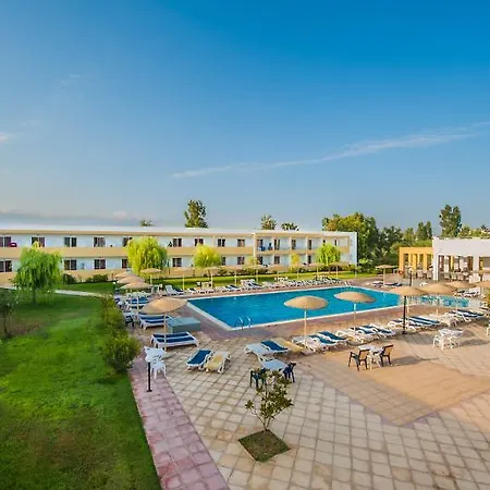 Hotell Pyli Bay 3*