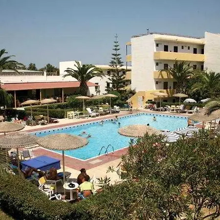 Pyli Bay فندق