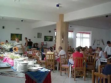 Pyli Bay مارماري