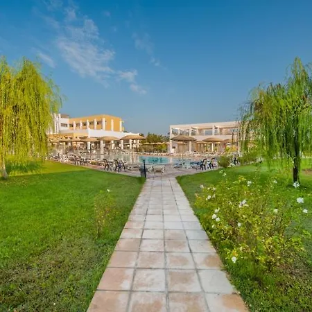 Hotell Pyli Bay 3*